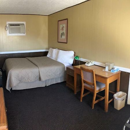 Geneva Inn ภายนอก รูปภาพ